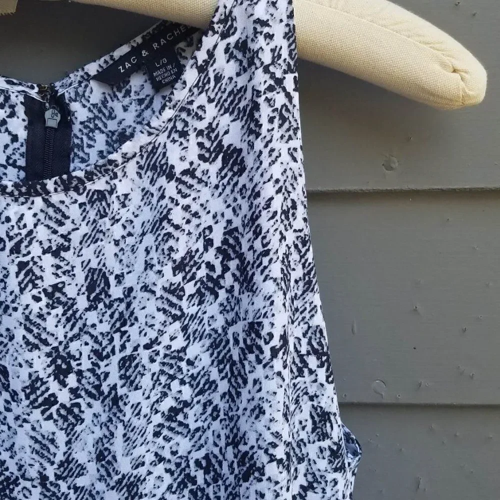 Zac & Rachel Black White Print Sleeveless Top Size Large